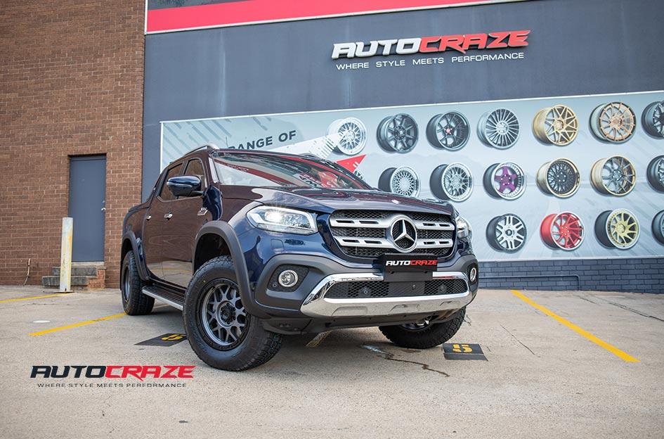 MERCEDES X CLASS GRENADE OR XD MATTE GREY MATTE BLACK LIP